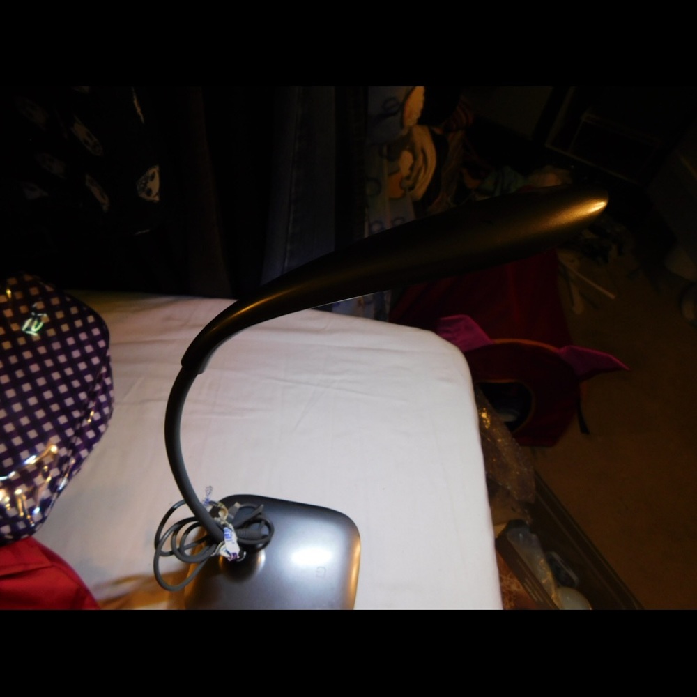 Touch Desk Lamp Adjustable Goose Neck Battery Powered or USB cable Cord